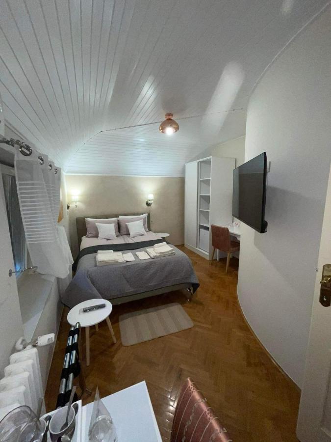 La Casa Tamaris Lägenhet Senta Exteriör bild